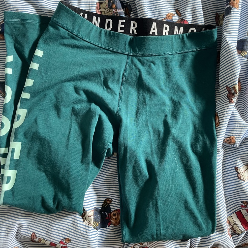 Under Armour green legging size small